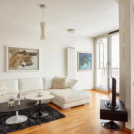 Luxury Apartment Near City Center Skopje Luaran gambar